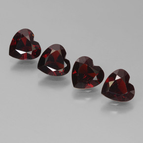 Темно-красный Гранат Пироп Камень - 0.8ct Фасетная огранка формы Сердце (ID: 456491)