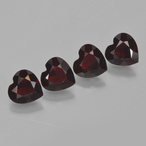 Blackish Red Гранат Пироп Камень - 0.8ct Фасетная огранка формы Сердце (ID: 456520)