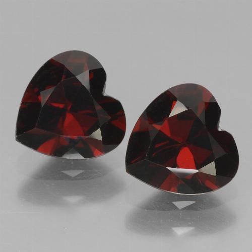 Dark Red Pyrope Garnet Gem - 0.9ct Heart Facet (ID: 456536)