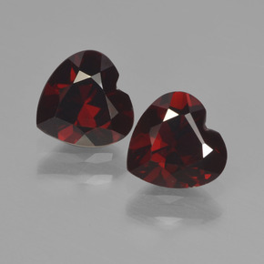 0.9ct Heart Facet Deep Red Pyrope Garnet Gem for sale 0.9ct Heart Facet Deep Red Pyrope Garnet Gem (ID: 456573)