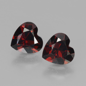 dunkelrot Pyrop-Granat Edelstein - 0.8ct Herz facettiert (ID: 456622)