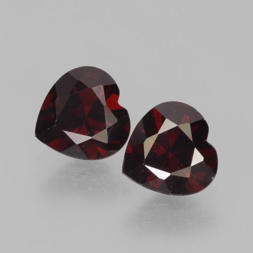Blackish Red Гранат Пироп Камень - 0.9ct Фасетная огранка формы Сердце (ID: 456625)