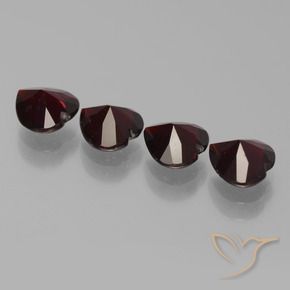 Pyrope Garnet Gemstones in 6 x 6 mm (calibrated) Size for Sale, Pyrope Garnet Stones in Blackish Red Color