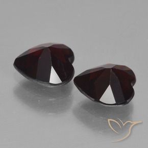 Pyrope Garnet Gemstones in 6 x 6 mm (calibrated) Size for Sale, Pyrope Garnet Stones in Dark Red Color