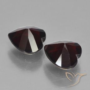 Pyrope Garnet Gemstones in 6 x 6 mm (calibrated) Size for Sale, Pyrope Garnet Stones in Dark Red Color