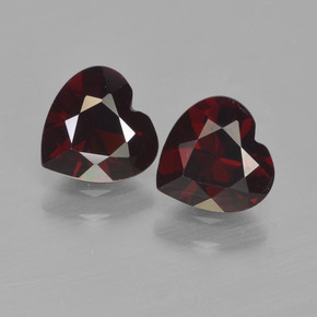 Темно-красный Гранат Пироп Камень - 0.9ct Фасетная огранка формы Сердце (ID: 456704)