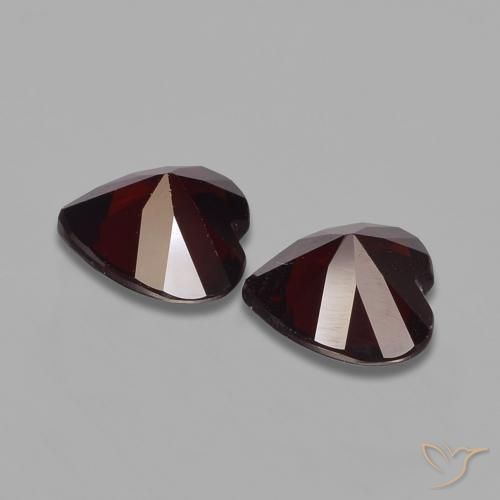 Pyrope Garnet Gemstones in 6 x 6 mm (calibrated) Size for Sale, Pyrope Garnet Stones in Dark Red Color