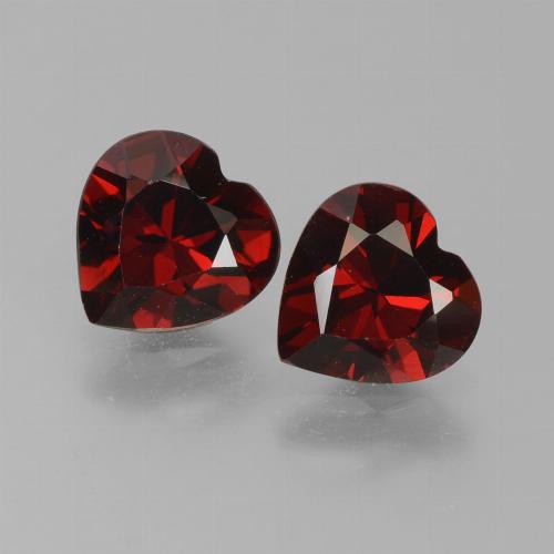 Deep Red Pyrope Garnet Gem - 0.9ct Heart Facet (ID: 457088)
