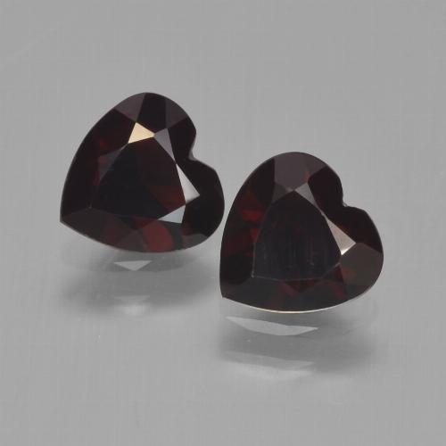 6 x 6mm Paar herzschliff Pyrop-Granat - Gewicht 1,64 ct gesamt / durchschn. 0,82 ct, Schwärzlich Rot Farbe in VVS-VS Reinheit, natürlicher Edelstein, Mohs-Härte 6,5 - 7,5 Geeignet für den täglichen Gebrauch im Schmuck, Photo A