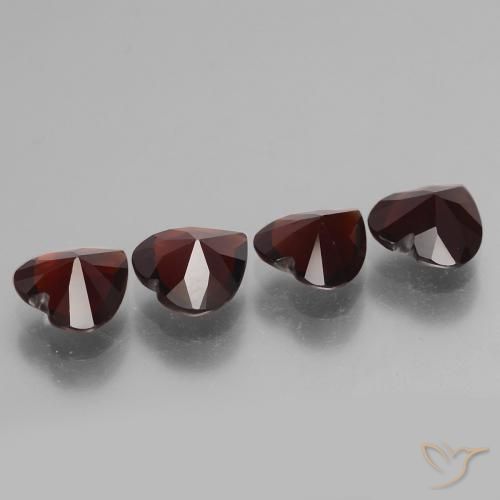 Pyrope Garnet Gemstones in 6 x 6 mm (calibrated) Size for Sale, Pyrope Garnet Stones in Dark Red Color