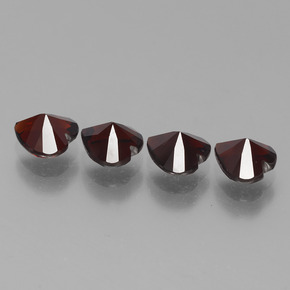Pyrope Garnet Gemstones in 6 x 6 mm (calibrated) Size for Sale, Pyrope Garnet Stones in Blackish Red Color