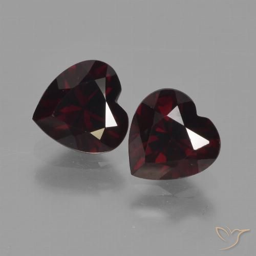 1.84 ct Heart Cut Pyrope Garnet, 6.1 x 6 mm From Mozambique, Photo A