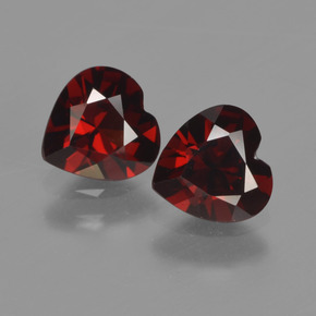 Rojo sangre intenso Granate Piropo Gema - 0.9ct Forma de corazón (ID: 457221)