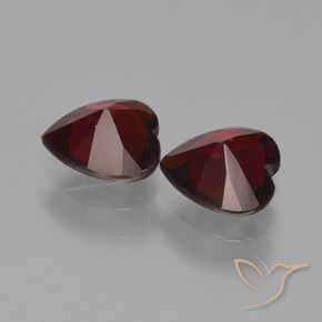 Pyrope Garnet Gemstones in 6 x 6 mm (calibrated) Size for Sale, Pyrope Garnet Stones in Dark Red Color