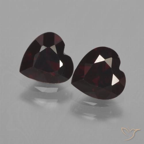 1.75 ct Heart Cut Pyrope Garnet, 6 x 6 mm From Mozambique, Photo A