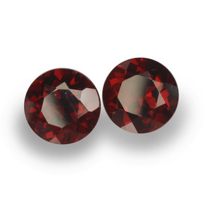 2.29 ct Red Pyrope Garnet Stone, Natural Pyrope Garnet in Round Facet Shape for Sale