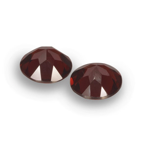 Pyrope Garnet Gemstones in 6 mm (calibrated) Size for Sale, Pyrope Garnet Stones in Deep Blood Red Color