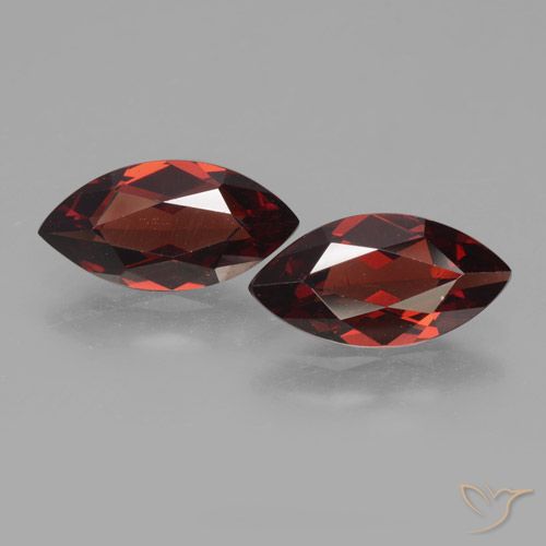 3.73ctw Natural Deep Red Pyrope Garnet, Marquise, VVS-VS