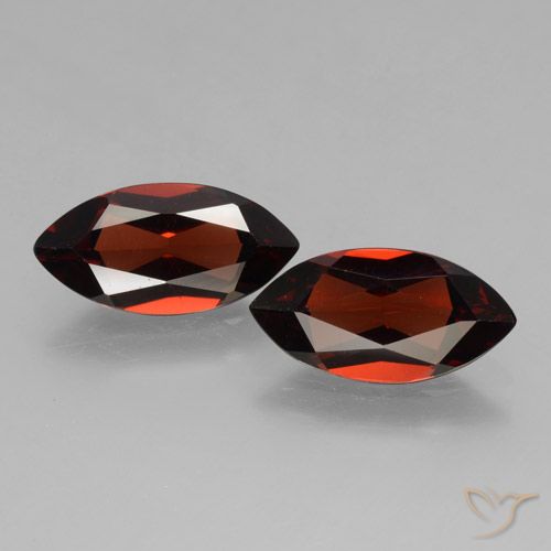 3.88 ct Marquise Cut Pyrope Garnet, 12.1 x 5.9 mm From Mozambique, Photo A