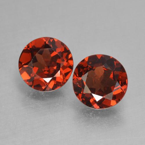 Bright Red Pyrope Garnet Gem - 0.9ct Round Facet (ID: 463997)