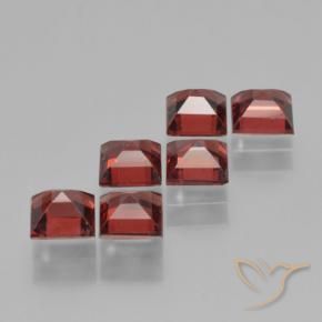 Pyrope Garnet Gemstones in 4 x 4 mm (calibrated) Size for Sale, Pyrope Garnet Stones in Currant Red Color