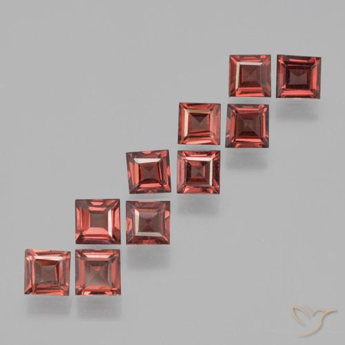 5.01ctw Natural Medium-Dark Red Pyrope Garnet, Square, VS