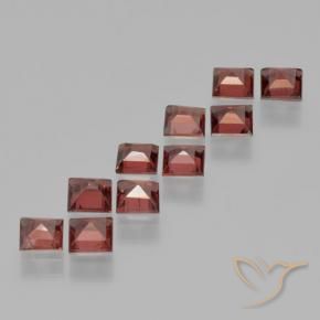 Pyrope Garnet Gemstones in 4.2 x 4 mm Size for Sale, Pyrope Garnet Stones in Medium-Dark Red Color