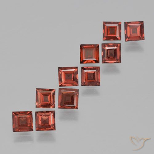 4.37ctw Natural Medium Red Pyrope Garnet, Square, VS