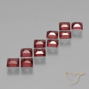Pyrope Garnet Gemstones in 4 x 4 mm (calibrated) Size for Sale, Pyrope Garnet Stones in Scarlet Red Color