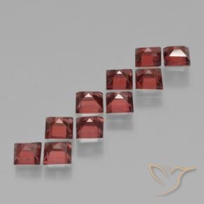 Pyrope Garnet Gemstones in 3.9 x 3.8 mm Size for Sale, Pyrope Garnet Stones in Medium Red Color