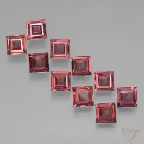 4.05ctw Natural Pinkish Red Pyrope Garnet, Square, VS