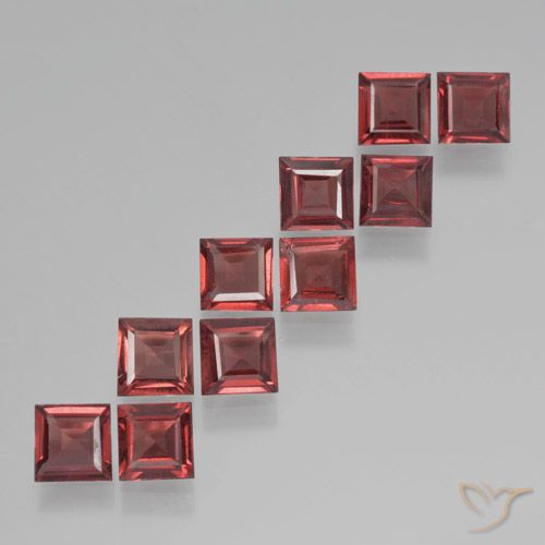 3.63ctw Natural Deep Red Pyrope Garnet, Square, VS