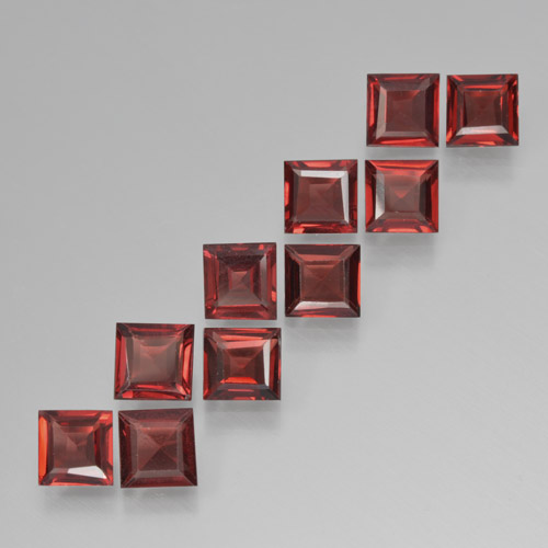 dunkelrot Pyrop-Granat Edelstein - 0.4ct Caree Stufenschliff (ID: 464288)