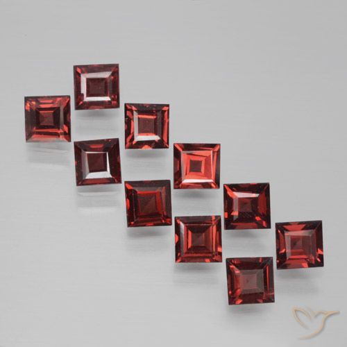 3.98ctw Natural Deep Red Pyrope Garnet, Square, VS