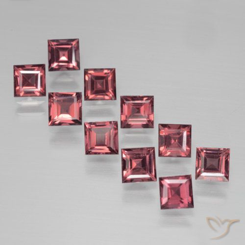4.17ctw Natural Deep Red Pyrope Garnet, Square, VS