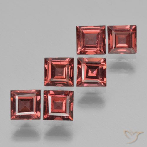 2.79ctw Natural Deep Red Pyrope Garnet, Square, VS