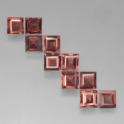 Rojo ladrillo intenso Granate Piropo Gema - 0.4ct Corte cuadrado step (ID: 464370)