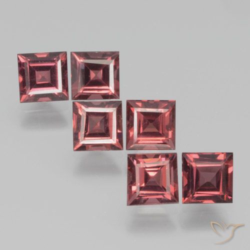 2.92ctw Natural Medium Red Pyrope Garnet, Square, VS
