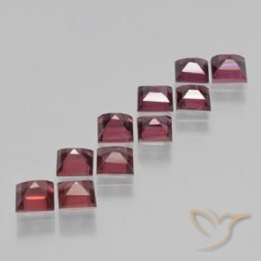 Pyrope Garnet Gemstones in 4 x 4 mm (calibrated) Size for Sale, Pyrope Garnet Stones in Scarlet Red Color
