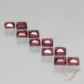 Pyrope Garnet Gemstones in 4.2 x 4.2 mm Size for Sale, Pyrope Garnet Stones in Medium-Dark Red Color