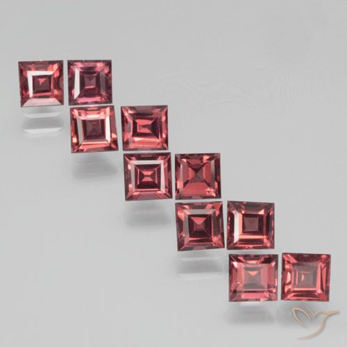 4.30ctw Natural Scarlet Red Pyrope Garnet, Square, VS