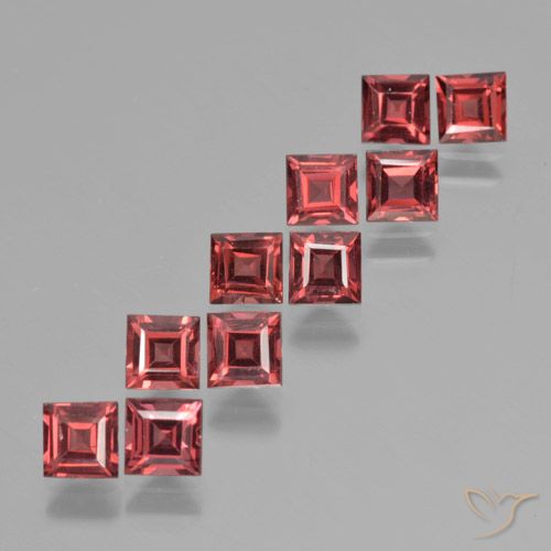 4.28ctw Natural Light Scarlet Red Pyrope Garnet, Square, VS