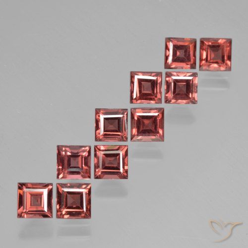 4.52ctw Natural Medium Red Pyrope Garnet, Square, VS