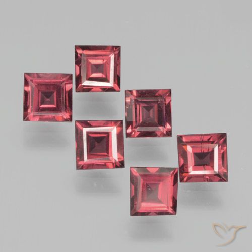 2.55ctw Natural Medium Red Pyrope Garnet, Square, VS