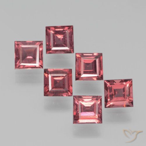 2.51ctw Natural Medium-Dark Red Pyrope Garnet, Square, VS, Photo A