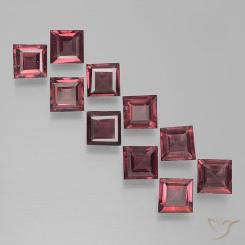 3.51ctw Natural Dark Red Pyrope Garnet, Square, VS