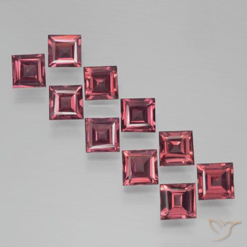 4.42ctw Natural Medium-Dark Red Pyrope Garnet, Square, VS