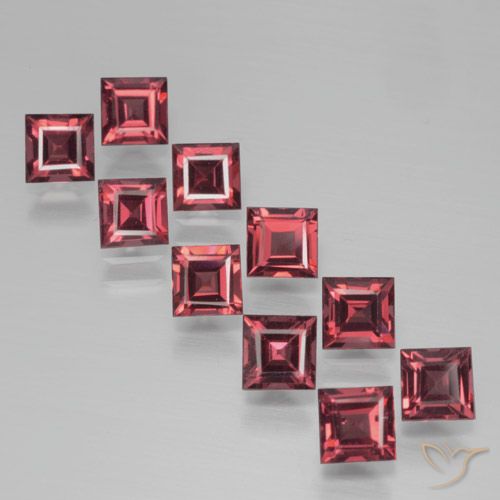 4.68ctw Natural Medium Red Pyrope Garnet, Square, VS