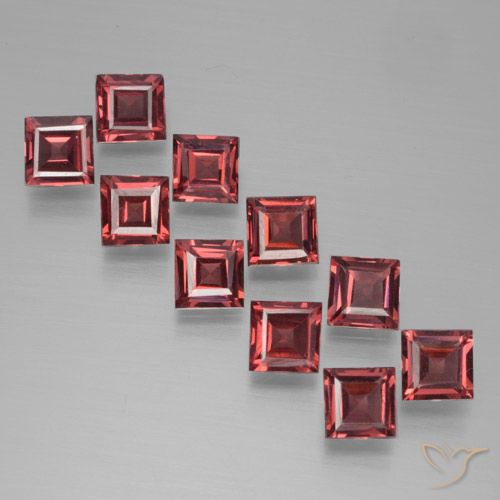 3.76ctw Natural Deep Scarlet Red Pyrope Garnet, Square, VS