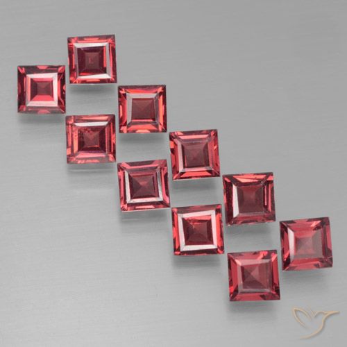 4.13ctw Natural Deep Wine Red Pyrope Garnet, Square, VS